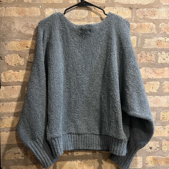 Cozy & Chic Green Textured Sweater - Kasiley (Size Large) - Perfect for Effortle - Picture 2 of 2